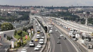 Haliç'te yoğun trafik havadan görüntülendi