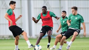 Konyaspor, Trabzonspor'a hazırlanıyor