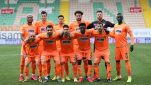 Alanyaspor'da yaprak dökümü... 10 futbolcu takımdan ayrıldı!