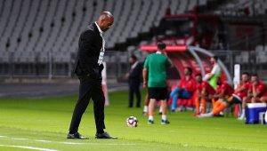 Trabzonspor, Eddie Newton ile yola devam ediyor
