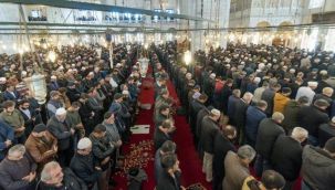 Bayram namazı kaçta kılınacak? İl il 2021 kurban bayram namazı saatleri